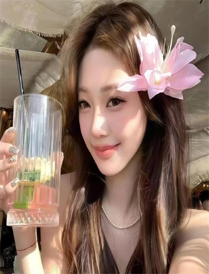 奇怪的她在线观看_羞答答的玫瑰在线观看视频_欧美mv日韩mv国产网站